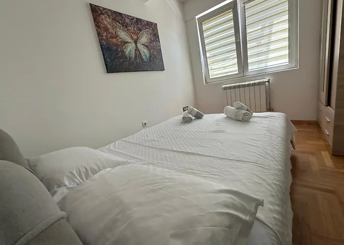Andrea Apartment